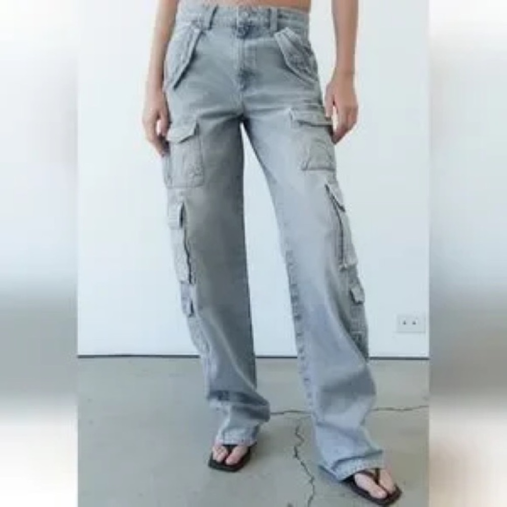 Zara mid rise baggy cargo pants